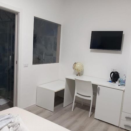 Albergo Labotte فيستَ المظهر الخارجي الصورة