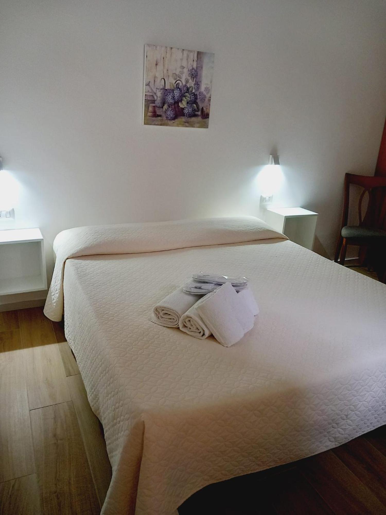 Albergo Labotte فيستَ المظهر الخارجي الصورة